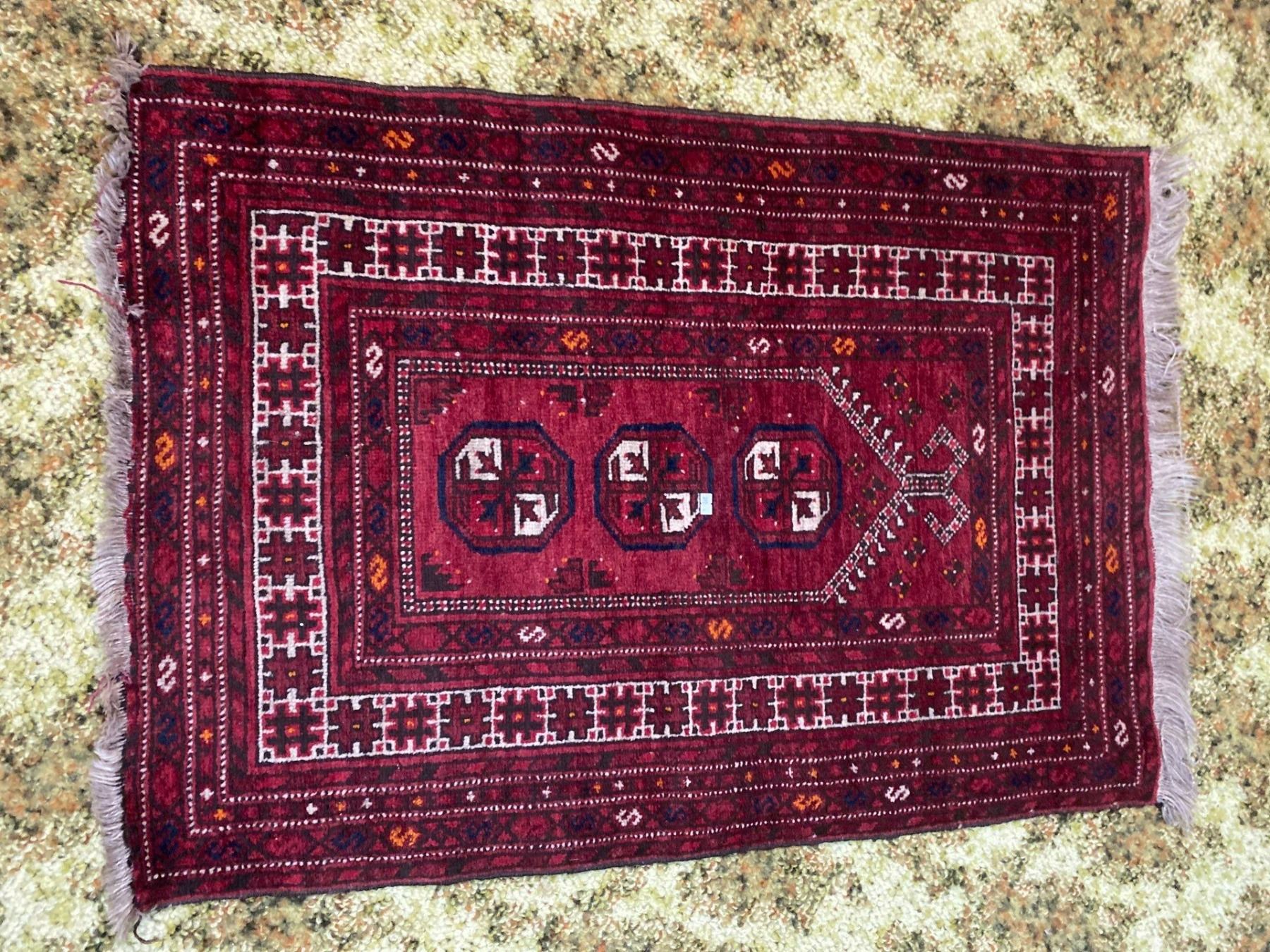 30x44 Rug 30x44 Silk Persian Rugs - Beck Auctions Inc.