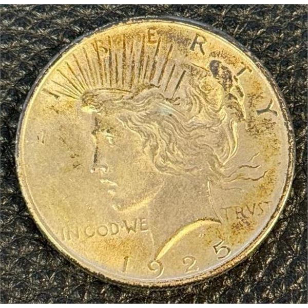 1925 USA Silver Peace Dollar.