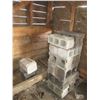 Image 1 : Lot of Cinderblocks