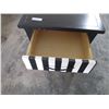 Image 5 : Black & White Night Stand - One Drawer