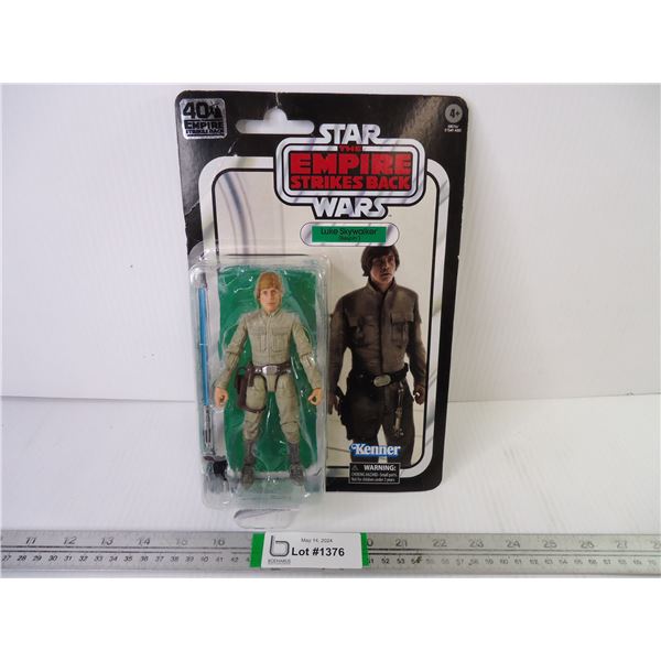 Star Wars Action Figure- Luke Skywalker  (Bespin) (sealed)