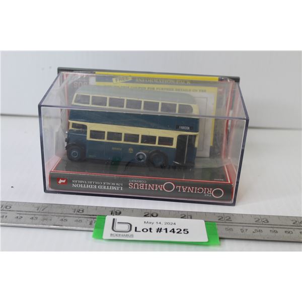 Original Corgi Diecast Omni Bus in Case 1:76 Scale