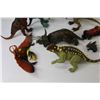 Image 6 : Dragon Head Rings - Plastic Car - Skeleton Parts w/2 Stands - Plastic Dinosaurs