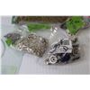 Image 7 : Beads - Buttons - Rocks - Chains