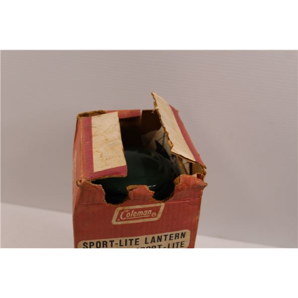 Used Coleman Easi-Lite/Sport-Lite Lantern w/Original Box - Model