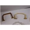 Image 2 : (12) Hand Bag Handles & Wooden Box