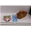 Image 1 : Grape Basket, Stencil & Welcome Sign