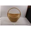 Image 1 : *Woven Wicker Basket