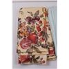 Image 2 : (4) Large Table Cloths