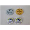 Image 4 : Pinbacks & Saskatchewan Roughrider Gift Cards