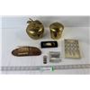 Image 1 : (2) Brass Bowls With Lids, Letter Rack, Keychain, (2) Money Clips, etc.