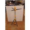 Image 1 : Adjustable Tripod Garment Rack
