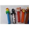 Image 2 : (12) PEZ Dispensers - Garfield - Santa - Spiderman - Daffy Duck - Tigger
