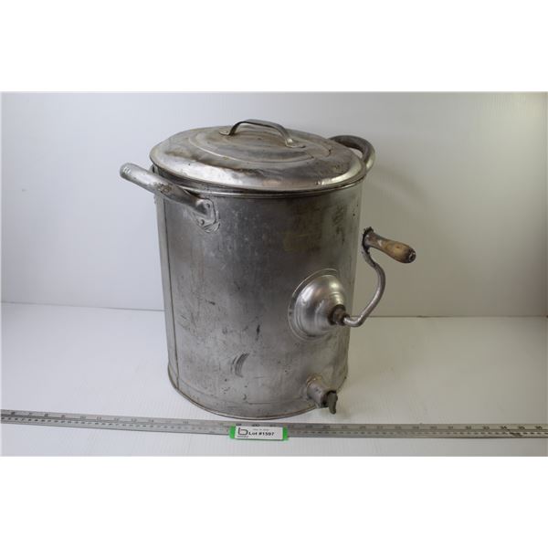 Vintage GSW Metal Butter Churn