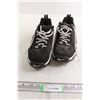 Image 1 : Nike Air Exercise Shoes - Size 8.5