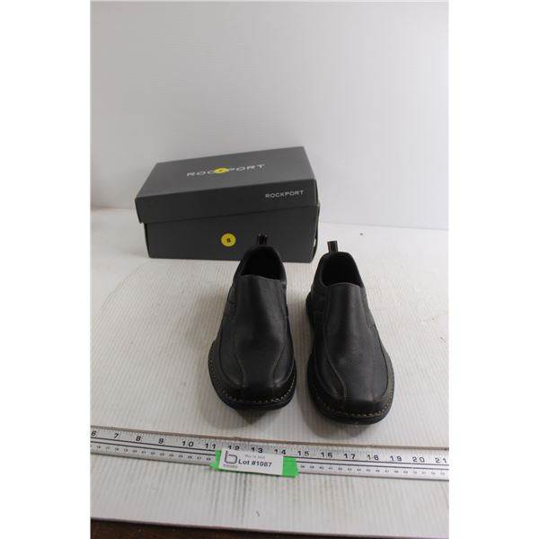 Rockport Shoes with Box - Size 8