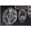 Image 2 : (4)  Crystal D'Arques & Patterned Tidbit Trays