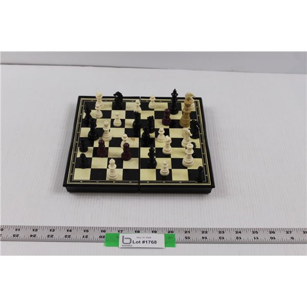 Magnetic Chess Set