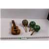 Image 1 : (3) Maracas & Decorative Jamaica Guitar