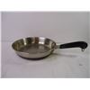 Image 6 : (3) Pieces of Revere Ware-Dutch Oven, Pot and Frying Pan