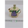 Image 1 : Vintage "Granny Ann" Tea Pot