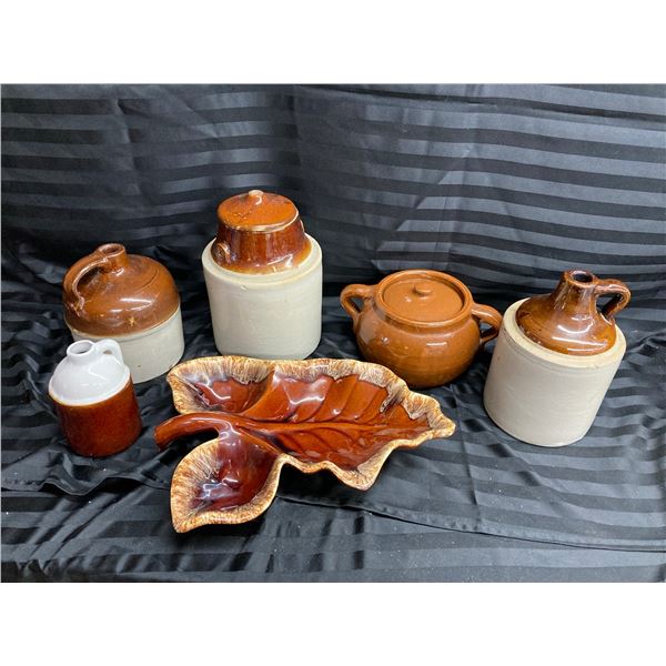 STONEWARE, HULL POTTERY LOT