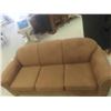 Image 2 : Couch 82'' W