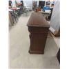 Image 2 : Gibbard Buffet 34'' x 70'' x 18''