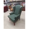Image 1 : Wing Back Living Room Chair
