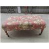 Image 2 : 2 Matching Chase Benches 21'' x 45'' x 22''
