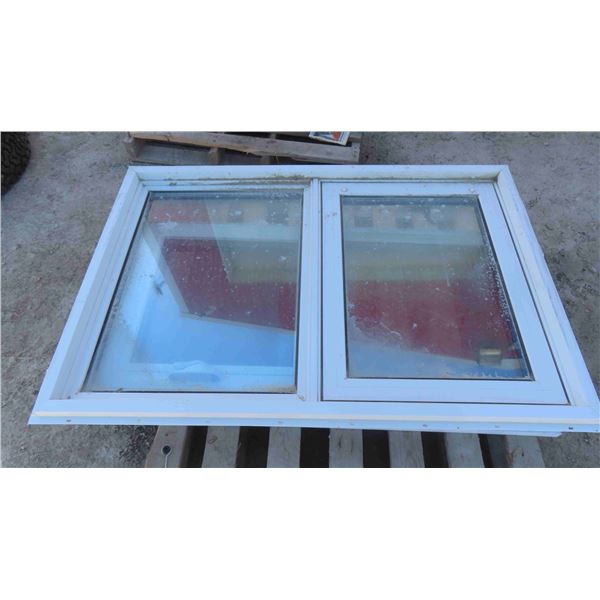 2 Vinyl Windows Casement 51'' x 35'' & 51'' x 28'' 