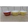 Image 1 : 3 Vintage Retro Pyrex Mixing Bowls - All Excellent Shiny Condition - Top Diameters 6'' , 7'' , 7'' 
