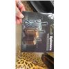 Image 3 : New with Tags Hayes 3 Piece Light Weight Luggage Set Leopard Print with 360 Swivel 