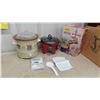 Image 1 : Rival Crock Pot, Salton Rice Cooker, Sunbeam Hot Air Corn Popper