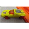 Image 7 : Vintage Hot Wheels Dual Lane Rod Runner Set with Matchbox Car