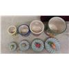 Image 3 : 4 Piece Canister Set , 4 Wine Glasses, Chef Figure 