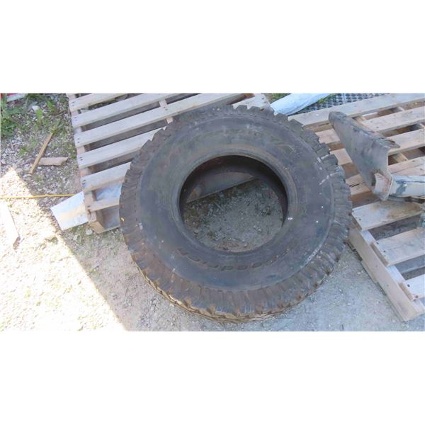 BF Goodrich All Terrain LT 285/75R 16