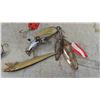 Image 8 : Leather Gloves, Hockey and Baseball Cards, Fishing Reel, Lures & More 