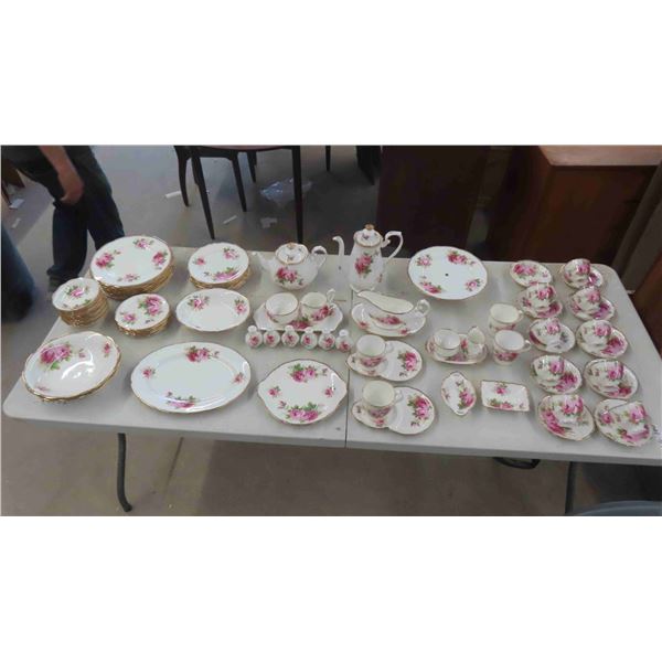 85 Pieces of Royal Albert American Beauty: Dinner Plates, Bread and Butter Plates, 
