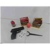 Image 1 : Crossman C11 BB Pistol with BBs and Shatter Blast Targets
