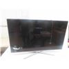 Image 1 : Samsung 55'' TV with Remote 