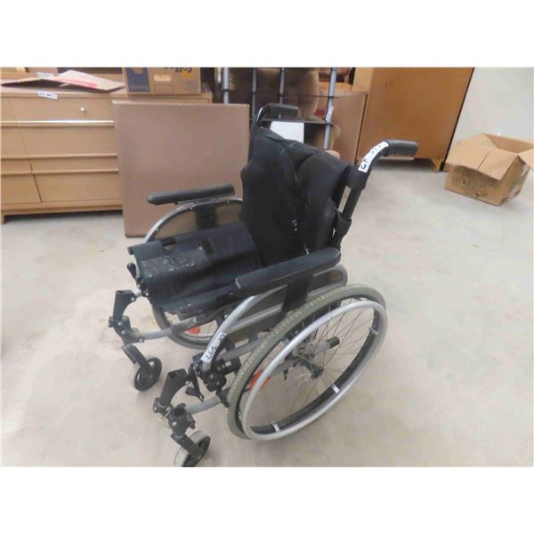 Ottobock Wheel Chair 52'' x 72'' 
