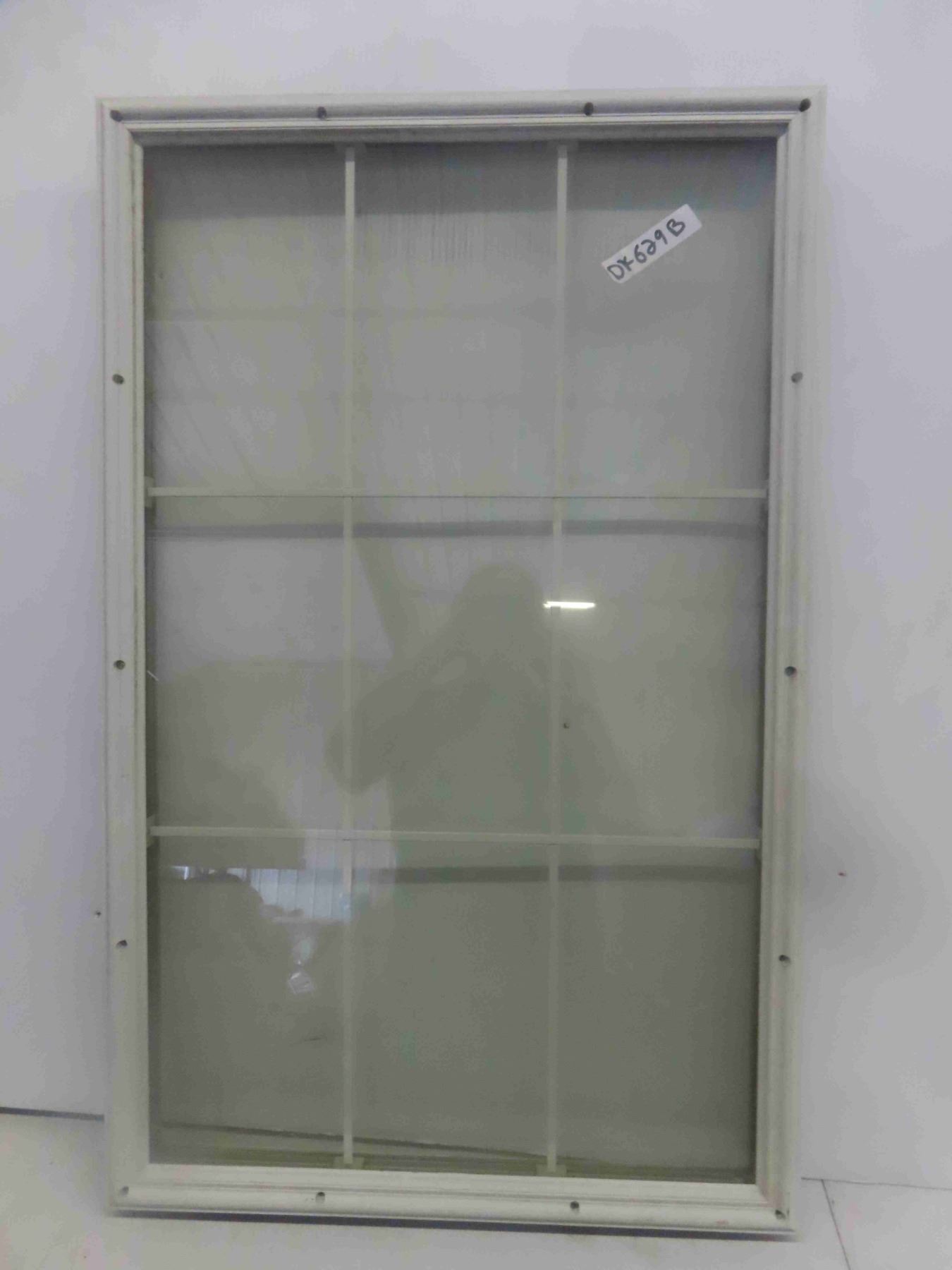Window 24'' x 38''