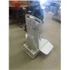 Image 3 : Bath Lift Chair Battery Operated