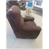 Image 2 : Living Room Comfy Recliner