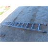 Image 1 : Aluminum Extension Ladder 26''