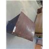Image 3 : Mahogany 2 Door Cabinet 33'' x 23'' x 19''