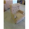 Image 2 : Living Room Swivel/Rocker Button Back Chair 