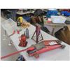 Image 2 : Floor Jack, 2 Hydraulic Bottle Jacks 