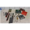 Image 1 : Wrenches Craftsman and Standard Gray, Ratchets 1/4'' + 3/8'' , Sockets: